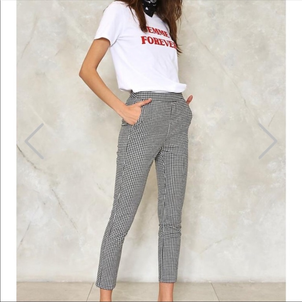 ✨Nasty Gal “Make It Fair” Gingham Ankle Pants